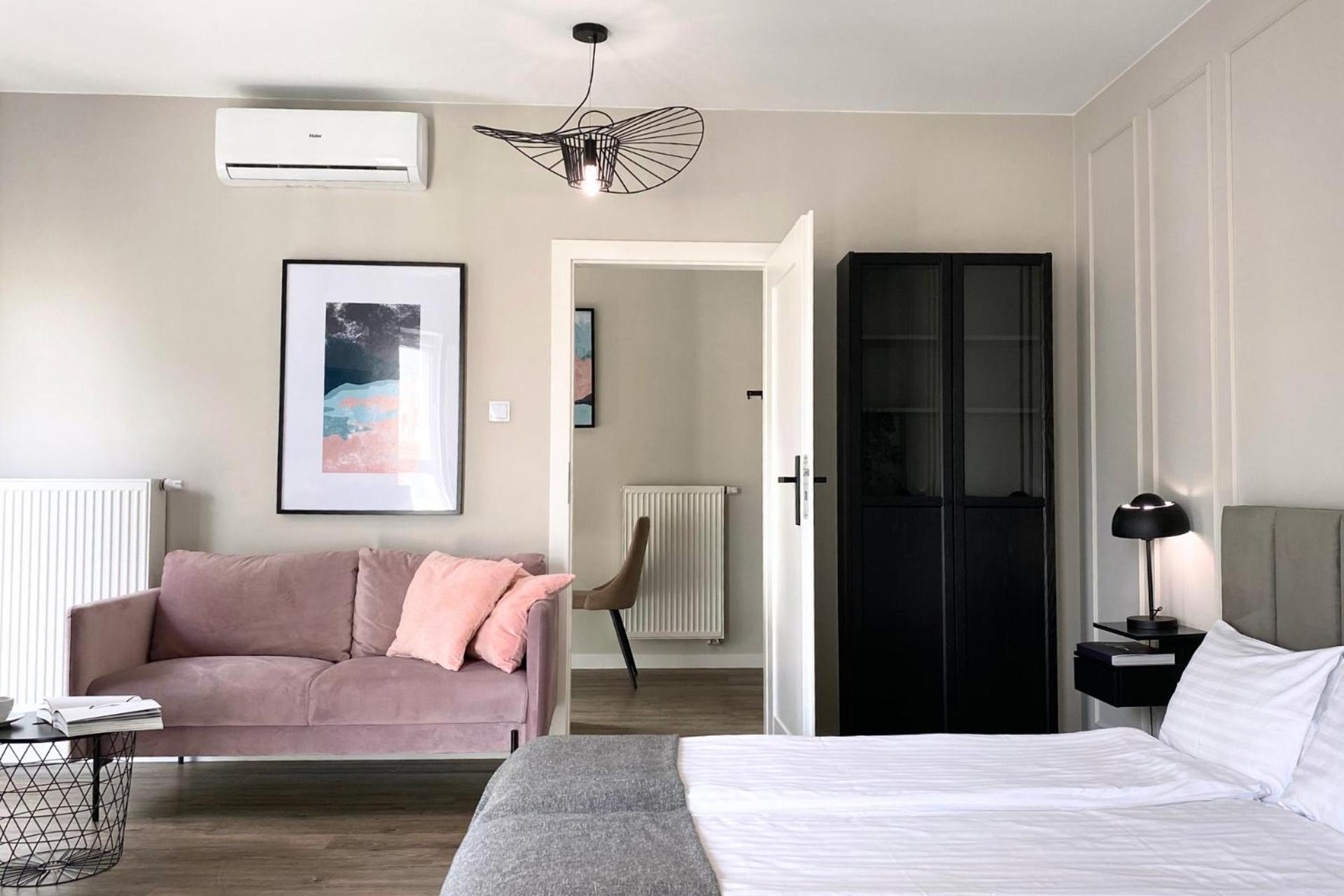 Апартаменти Apartamenty-wroc Center By The Bridge